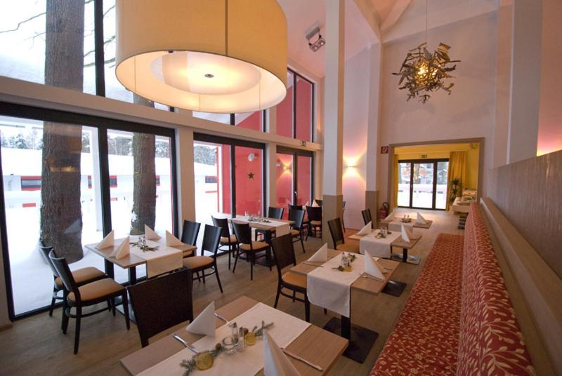 Restaurant Waldmeisterei Гера Екстер'єр фото